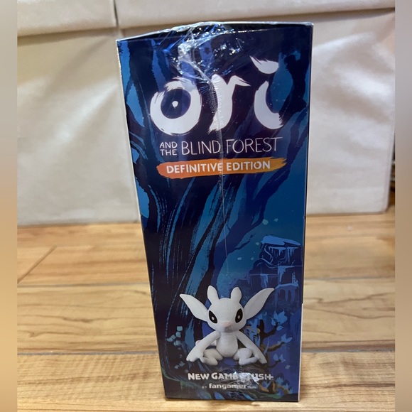 Ori and the Blind Forest Definitive Edition for Nintendo Switch - White - Picture 2 of 5